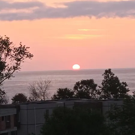 Apartment Lily Beach - Sunrise Over The Sea - Sozopol