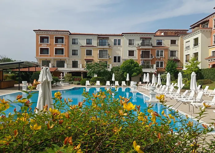 Lily - Sun Over The Forest - Apartment